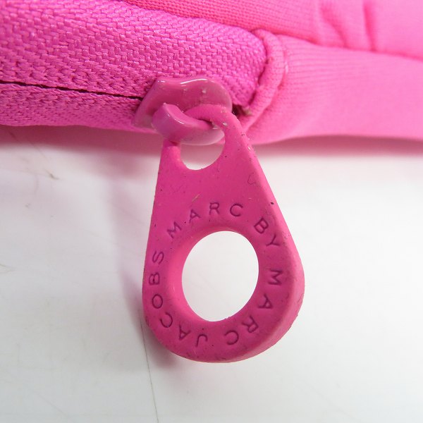 実際に弊社で買取させて頂いた【未使用】MARC BY MARC JACOBS/マークバイマークジェイコブス PC タブレットケース ピンク/グレー 2点セットの画像 5枚目