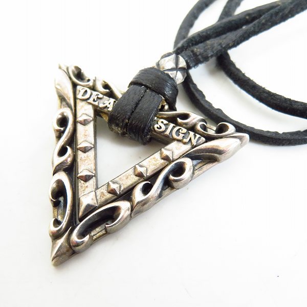 実際に弊社で買取させて頂いたDeal Design/ディールデザイン レイヤードフレーム トリニティ チョーカー/ネックレス