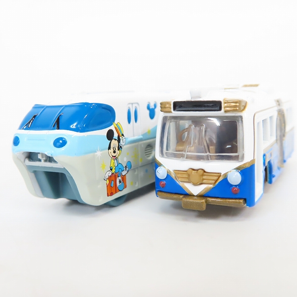 実際に弊社で買取させて頂いたTOMICA×Disney/トミカ×ディズニー TOKYO RESORT/バケーションパッケージ限定オリジナル リゾートライン/クルーザー 2点セット