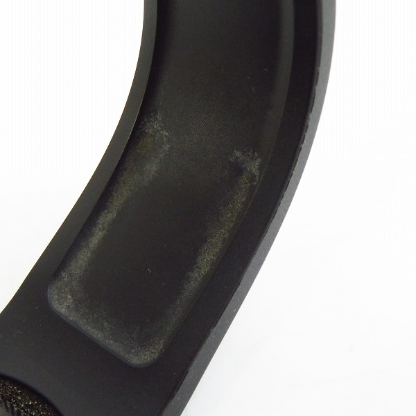 実際に弊社で買取させて頂いたBURBERRY SPORT/バーバリースポーツ 200M ラバーベルト 腕時計【動作未確認】の画像 4枚目