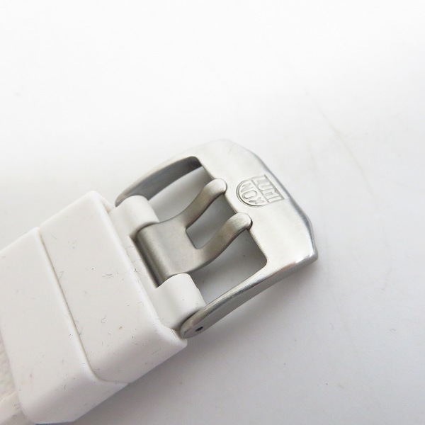 実際に弊社で買取させて頂いたLUMINOX/ルミノックス NAVY SEAL COLORMARK 38MM 7050 SERIES クォーツ/腕時計/ウォッチ 7057 WOの画像 4枚目