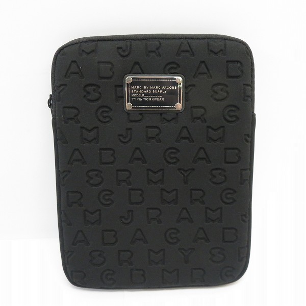 実際に弊社で買取させて頂いた【未使用】MARC BY MARC JACOBS/マークバイマークジェイコブス PC タブレットケース 縦型 ブラック M6PE024