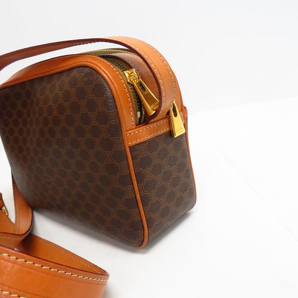 実際に弊社で買取させて頂いたCELINE/セリーヌ マカダム柄 ショルダーバッグ ブラウンの画像 3枚目