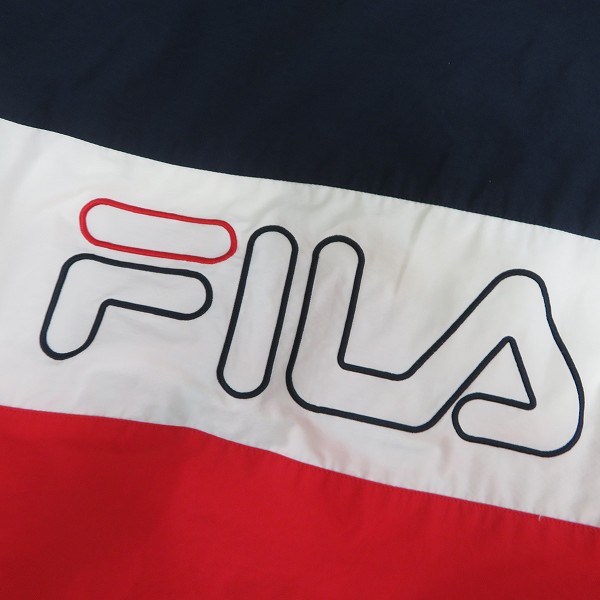 実際に弊社で買取させて頂いたFILA/フィラ ナイロン マウンテンパーカー FM9304/Lの画像 7枚目