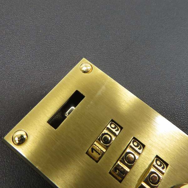 実際に弊社で買取させて頂いたdunhill/ダンヒル レザー 3桁ダイヤルロック式 セカンド/クラッチバッグ の画像 7枚目