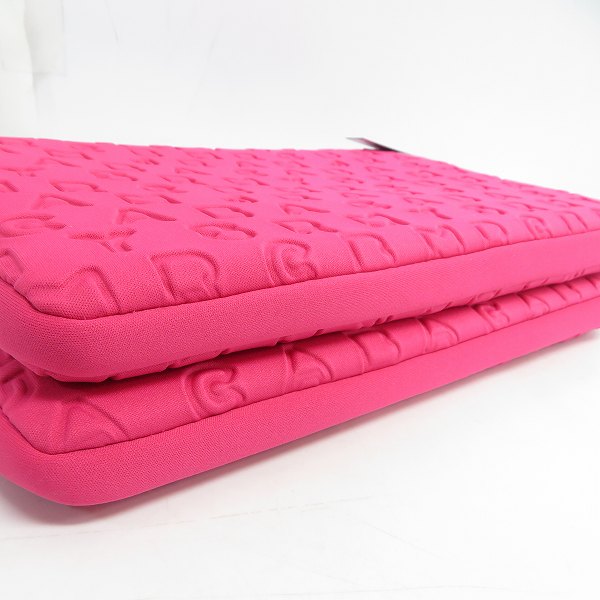 実際に弊社で買取させて頂いた【未使用】MARC BY MARC JACOBS/マークバイマークジェイコブス PC/タブレットケース M6131024 2点セットの画像 2枚目