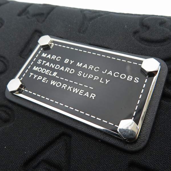 実際に弊社で買取させて頂いた【未使用】MARC BY MARC JACOBS/マークバイマークジェイコブス PC タブレットケース 横型 ブラック M6PE023の画像 5枚目