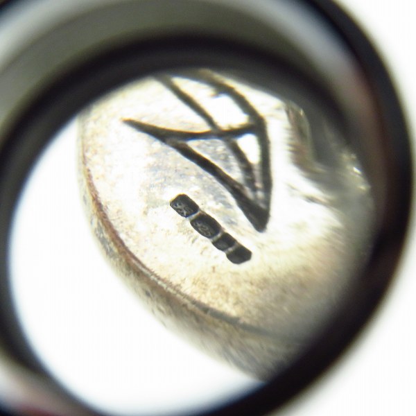 実際に弊社で買取させて頂いたCRAZY PIG/クレイジーピッグ スカル&クロスボーン カフスの画像 4枚目