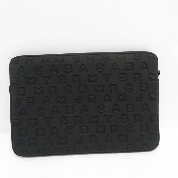 実際に弊社で買取させて頂いた【未使用】MARC BY MARC JACOBS/マークバイマークジェイコブス PC タブレットケース 横型 ブラック M6PE023の画像 1枚目