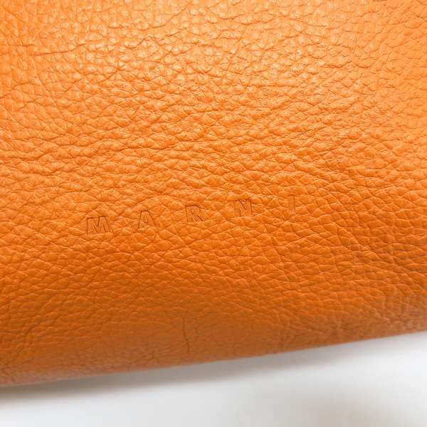 実際に弊社で買取させて頂いたMARNI/マルニ 17SS レザークラッチバッグ M34WF0015の画像 4枚目
