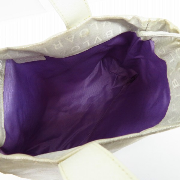 実際に弊社で買取させて頂いたBVLGARI/ブルガリ ロゴ総柄 ポーチ付き トートバッグの画像 3枚目