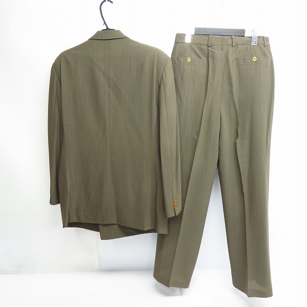 実際に弊社で買取させて頂いたGIORGIO ARMANI/ジョルジオアルマーニ ダブルボタン テーラードジャケット/パンツ セットアップ スーツ/48の画像 1枚目