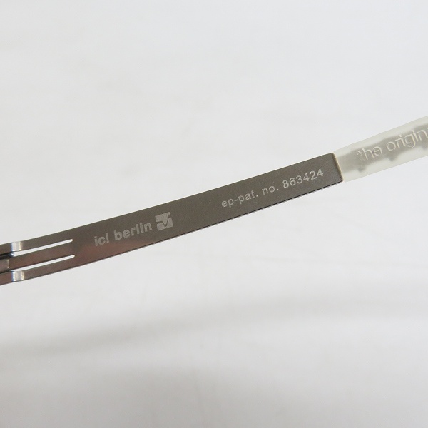 実際に弊社で買取させて頂いたic! berlin/アイシーベルリン 度入り 眼鏡/メガネフレーム model ida 品番：863424の画像 4枚目