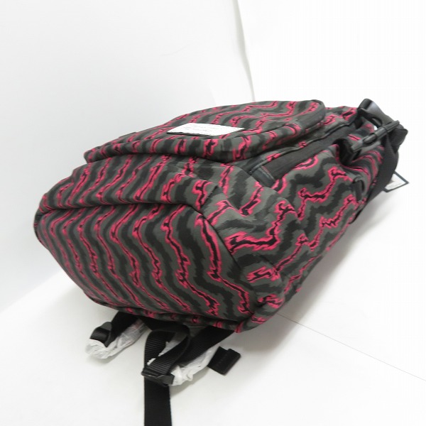 実際に弊社で買取させて頂いたMARC BY MARC JACOBS/マークバイマークジェイコブス リュックサック M0005677の画像 2枚目