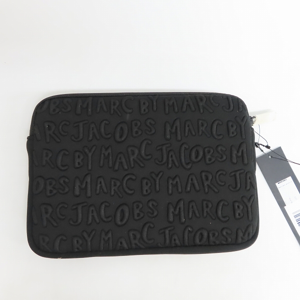 実際に弊社で買取させて頂いた【未使用】MARC BY MARC JACOBS/マークバイマークジェイコブス ミニクラッチ/ポーチ M0002302/M0003463/2点セットの画像 2枚目