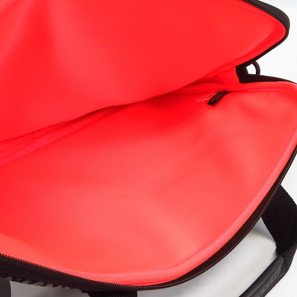 実際に弊社で買取させて頂いた【未使用】MARC BY MARC JACOBS/マークバイマークジェイコブス PCケース M0003213の画像 3枚目