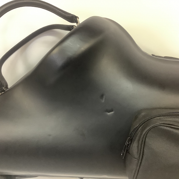 実際に弊社で買取させて頂いた★SELMER/セルマー テナーサックス用 セミハードケースの画像 2枚目