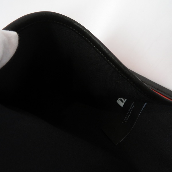 実際に弊社で買取させて頂いた【未使用】MARC BY MARC JACOBS/マークバイマークジェイコブス クラッチバッグ/タブレットケース M0001929/M0004631 2点セットの画像 4枚目