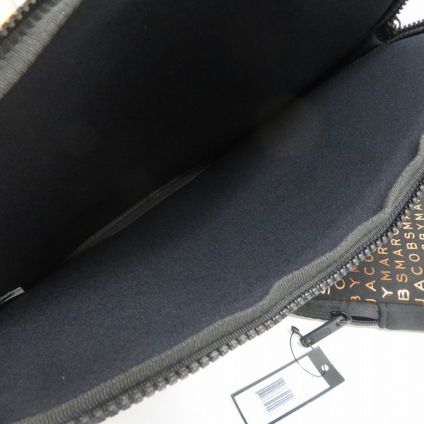 実際に弊社で買取させて頂いた【未使用】MARC BY MARC JACOBS/マークバイマークジェイコブス クラッチバッグ/タブレットケース M0003985/M0003210 2点セットの画像 7枚目