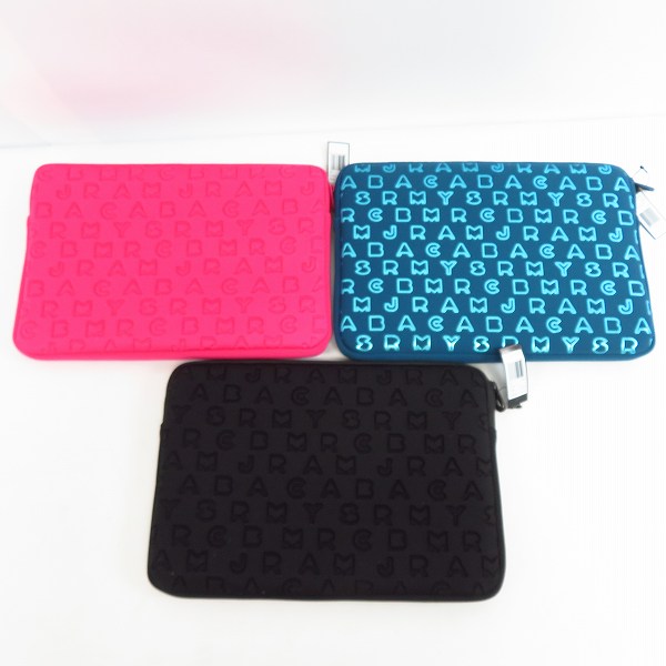実際に弊社で買取させて頂いた【未使用】MARC BY MARC JACOBS/マークバイマークジェイコブス PC/タブレットケース M6PE023/M6134018/M6131024 3点セットの画像 1枚目