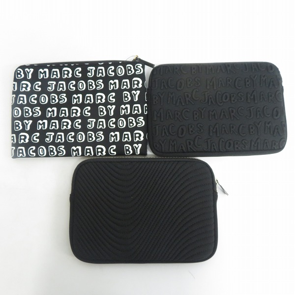 実際に弊社で買取させて頂いた【未使用】MARC BY MARC JACOBS/マークバイマークジェイコブス ミニクラッチ/ポーチ M0002302/M0003463/M0004986 3点セットの画像 1枚目