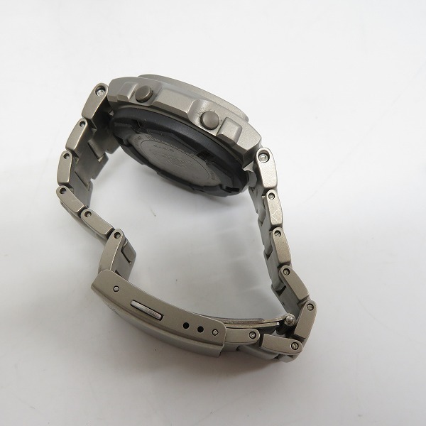 実際に弊社で買取させて頂いたG-SHOCK/G-ショック MR-G クォーツ時計 MRG-210TZ-3【動作未確認】の画像 1枚目