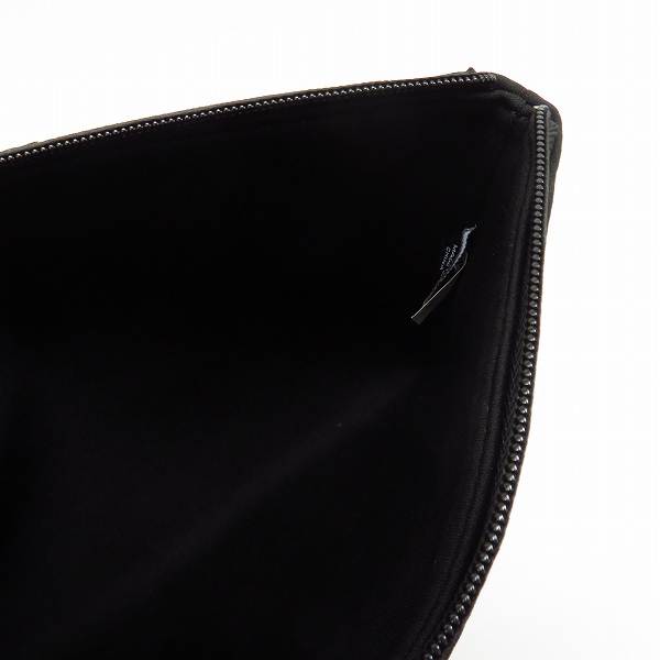 実際に弊社で買取させて頂いた【未使用】MARC BY MARC JACOBS/マークバイマークジェイコブス ミニクラッチ/ポーチ M0002302/M0003463 2点セットの画像 4枚目