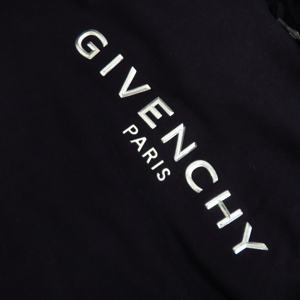 実際に弊社で買取させて頂いた【JPタグ】GIVENCHY/ジバンシィ 20SS  エンボス メタリックロゴ プルオーバーパーカー  BMJ06R30AF/Mの画像 5枚目