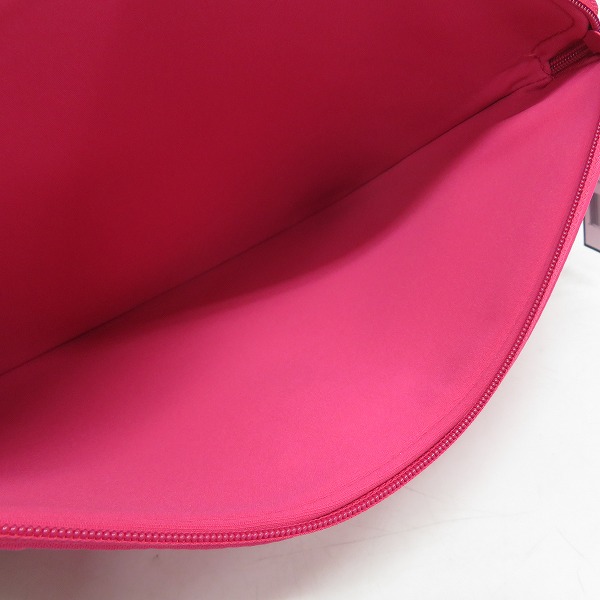 実際に弊社で買取させて頂いた【未使用】MARC BY MARC JACOBS/マークバイマークジェイコブス クラッチバッグ/タブレットケース M6134045/M0003461 2点セットの画像 6枚目