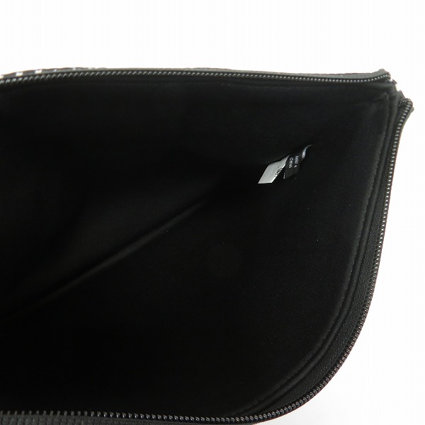 実際に弊社で買取させて頂いた【未使用】MARC BY MARC JACOBS/マークバイマークジェイコブス ミニクラッチ/ポーチ M6134043/M0002469B 2点セットの画像 2枚目