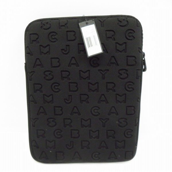 実際に弊社で買取させて頂いた【未使用】MARC BY MARC JACOBS/マークバイマークジェイコブス PC タブレットケース 縦型 ブラック M6PE024の画像 1枚目