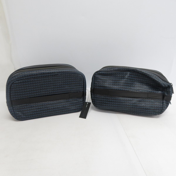 実際に弊社で買取させて頂いた【未使用含む】MARC BY MARC JACOBS/マークバイマークジェイコブス ポーチ/ハンドバッグ M0003962 2点セットの画像 1枚目