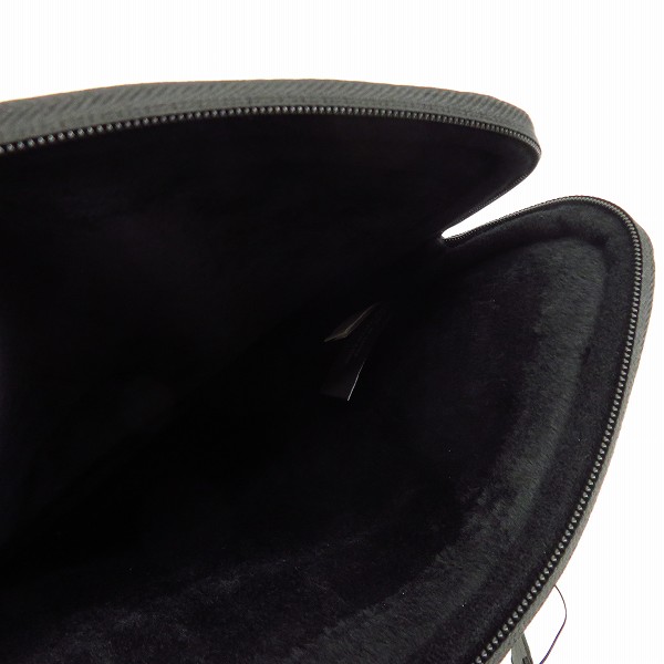 実際に弊社で買取させて頂いた【未使用】MARC BY MARC JACOBS/マークバイマークジェイコブス PC タブレットケース 縦型 ブラック M6PE024の画像 3枚目