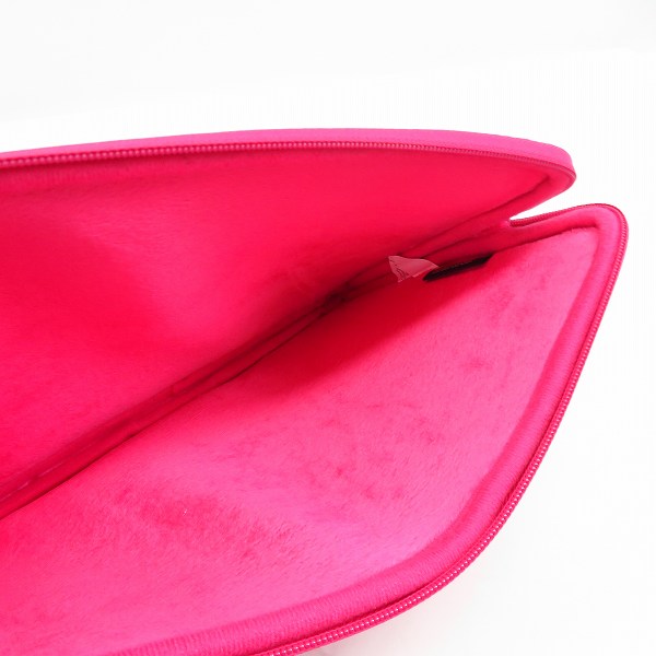 実際に弊社で買取させて頂いた【未使用】MARC BY MARC JACOBS/マークバイマークジェイコブス クラッチバッグ/タブレットケース M0001929/M6131024 2点セットの画像 5枚目