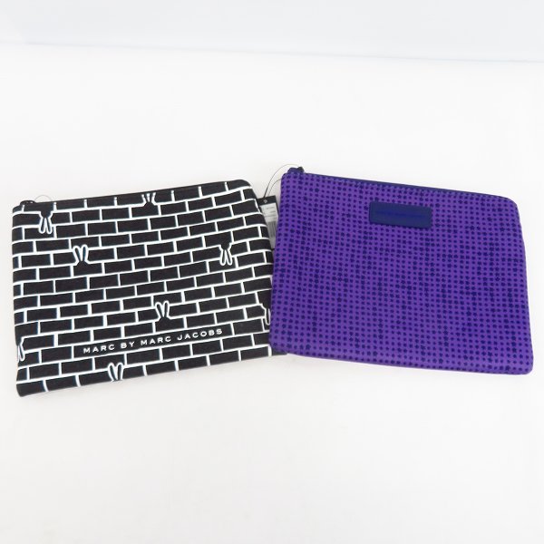 実際に弊社で買取させて頂いた【未使用】MARC BY MARC JACOBS/マークバイマークジェイコブス ミニクラッチ/ポーチ M0001929/M6134043 2点セット