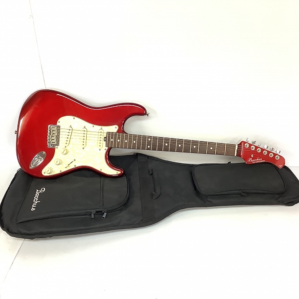 実際に弊社で買取させて頂いた★Bacchus/バッカス BST-TTC CAR ストラトタイプ エレキギター 自動チューニングシステム搭載 ソフトケース付き