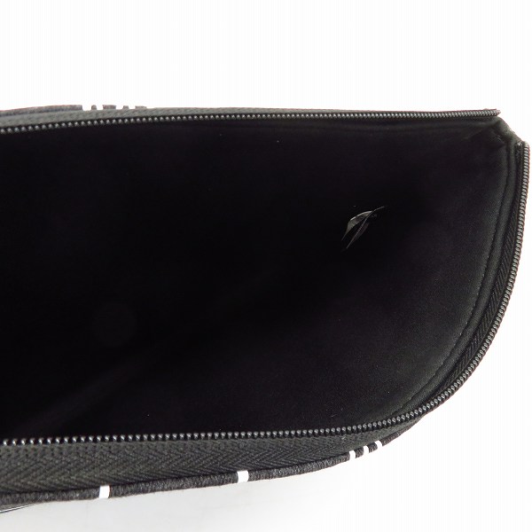 実際に弊社で買取させて頂いた【未使用】MARC BY MARC JACOBS/マークバイマークジェイコブス クラッチバッグ/タブレットケース M0001929/M6131024 2点セットの画像 2枚目