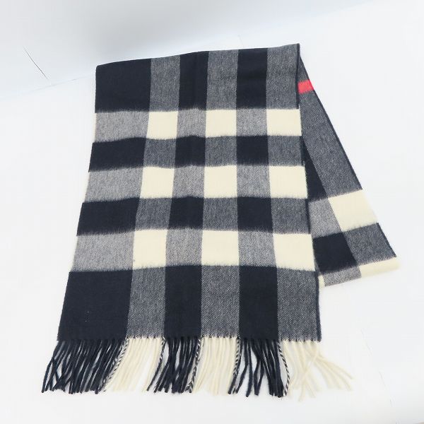 実際に弊社で買取させて頂いたBURBERRY/バーバリー カシミヤ100％ フリンジ チェックマフラー/ストール