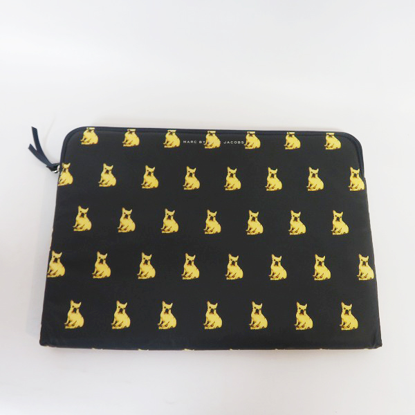 実際に弊社で買取させて頂いた【未使用】MARC BY MARC JACOBS/マークバイマークジェイコブス クラッチバッグ/タブレットケース M6131071/M0003115 2点セットの画像 2枚目