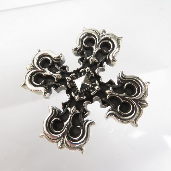 実際に弊社で買取させて頂いたDEAL DESIGN/ディールデザイン GLクロスペンダントトップ