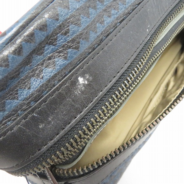 実際に弊社で買取させて頂いた【未使用】MARC BY MARC JACOBS/マークバイマークジェイコブス ポーチ/ハンドバッグ M0003962 2点セットの画像 5枚目