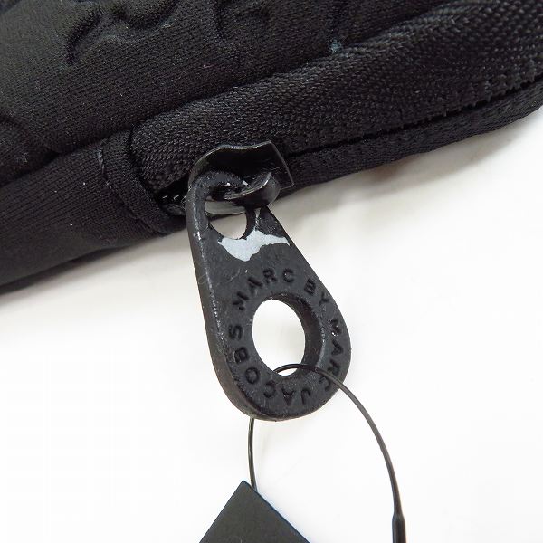実際に弊社で買取させて頂いた【未使用】MARC BY MARC JACOBS/マークバイマークジェイコブス PC/タブレットケース M6131024/M6PE023 3点セットの画像 6枚目