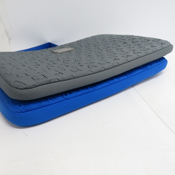 実際に弊社で買取させて頂いた【未使用】MARC BY MARC JACOBS/マークバイマークジェイコブス クラッチバッグ/タブレットケース M0003460/M6PE020 2点セットの画像 2枚目