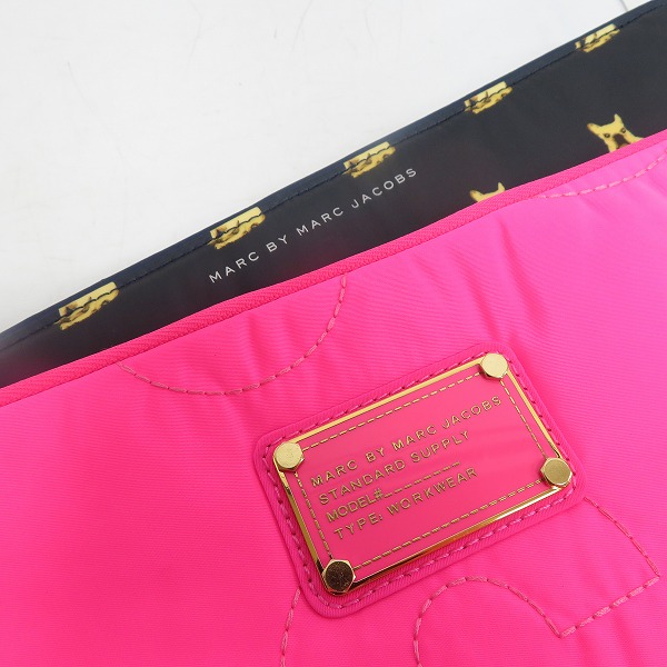 実際に弊社で買取させて頂いた【未使用】MARC BY MARC JACOBS/マークバイマークジェイコブス クラッチバッグ/タブレットケース M6131071/M0003115 2点セットの画像 3枚目