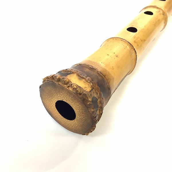 実際に弊社で買取させて頂いた難あり 尺八 琴古流 林山 銘 銀三線 約51cm 和楽器の画像 3枚目