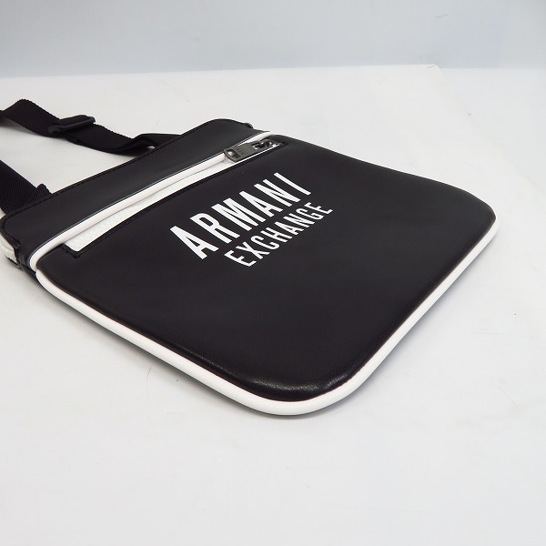 実際に弊社で買取させて頂いた【未使用】Armani Exchange/アルマーニエクスチェンジ サコッシュ/ショルダーバッグの画像 3枚目