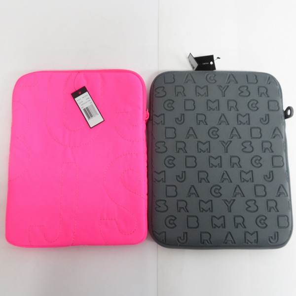 実際に弊社で買取させて頂いた【未使用】MARC BY MARC JACOBS/マークバイマークジェイコブス ミニクラッチ/ポーチ M6PE024/M6131072 2点セットの画像 1枚目