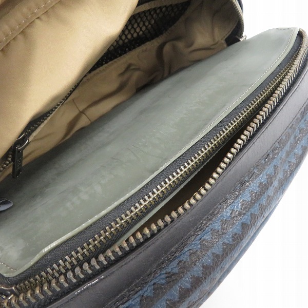 実際に弊社で買取させて頂いた【未使用含む】MARC BY MARC JACOBS/マークバイマークジェイコブス ポーチ/ハンドバッグ M0003962 2点セットの画像 3枚目