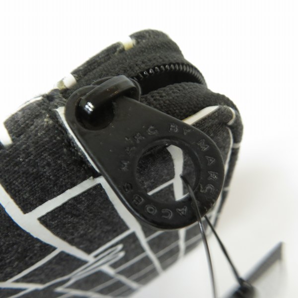 実際に弊社で買取させて頂いた【未使用】MARC BY MARC JACOBS/マークバイマークジェイコブス ミニクラッチ/ポーチ M0001929 3点セットの画像 6枚目