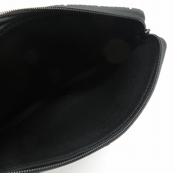 実際に弊社で買取させて頂いた【未使用】MARC BY MARC JACOBS/マークバイマークジェイコブス ミニクラッチ/ポーチ M0001929 3点セットの画像 6枚目